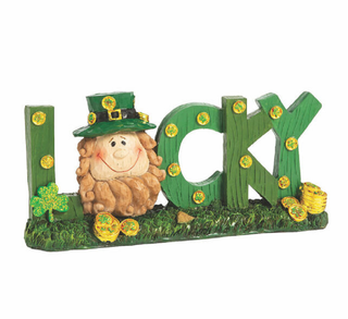 St. Patrick’s Day Lucky Table Décor